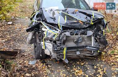 Внедорожник / Кроссовер Toyota RAV4 2015 в 