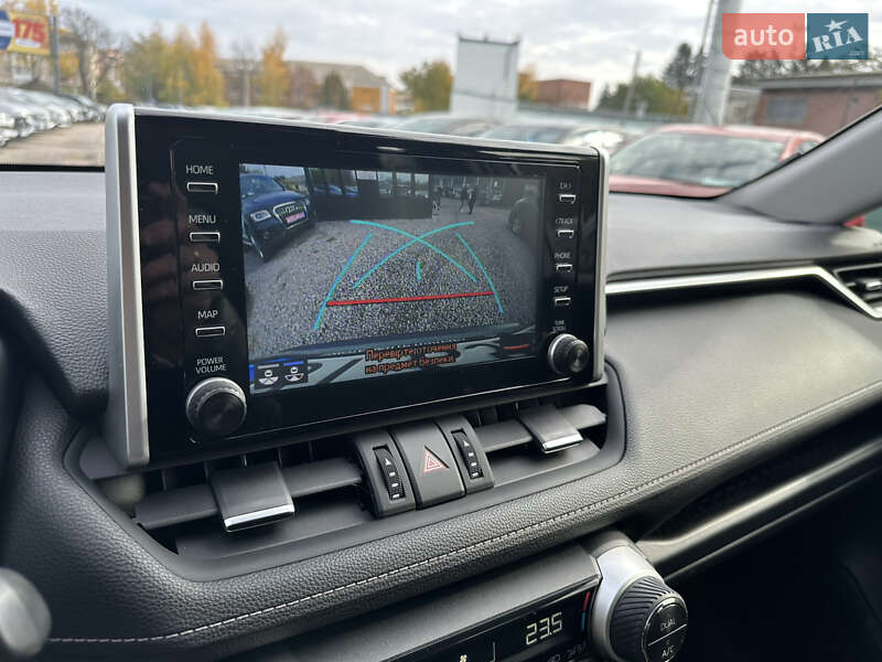 Внедорожник / Кроссовер Toyota RAV4 2022 в Полтаве