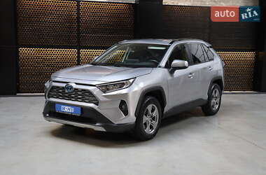 Позашляховик / Кросовер Toyota RAV4 2023 в Луцьку