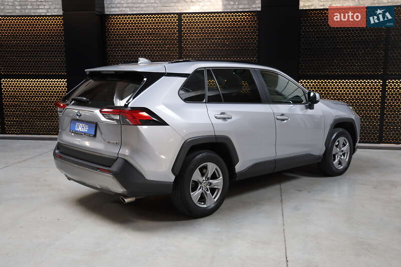Внедорожник / Кроссовер Toyota RAV4 2023 в Луцке фото 8 Внедорожник / Кроссовер Toyota RAV4 2023 в Луцке
