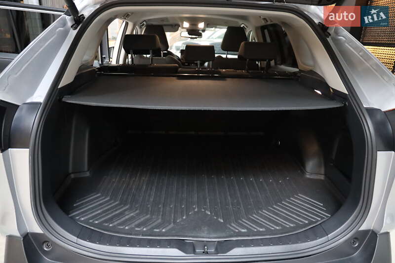 Внедорожник / Кроссовер Toyota RAV4 2023 в Луцке фото 29 Внедорожник / Кроссовер Toyota RAV4 2023 в Луцке