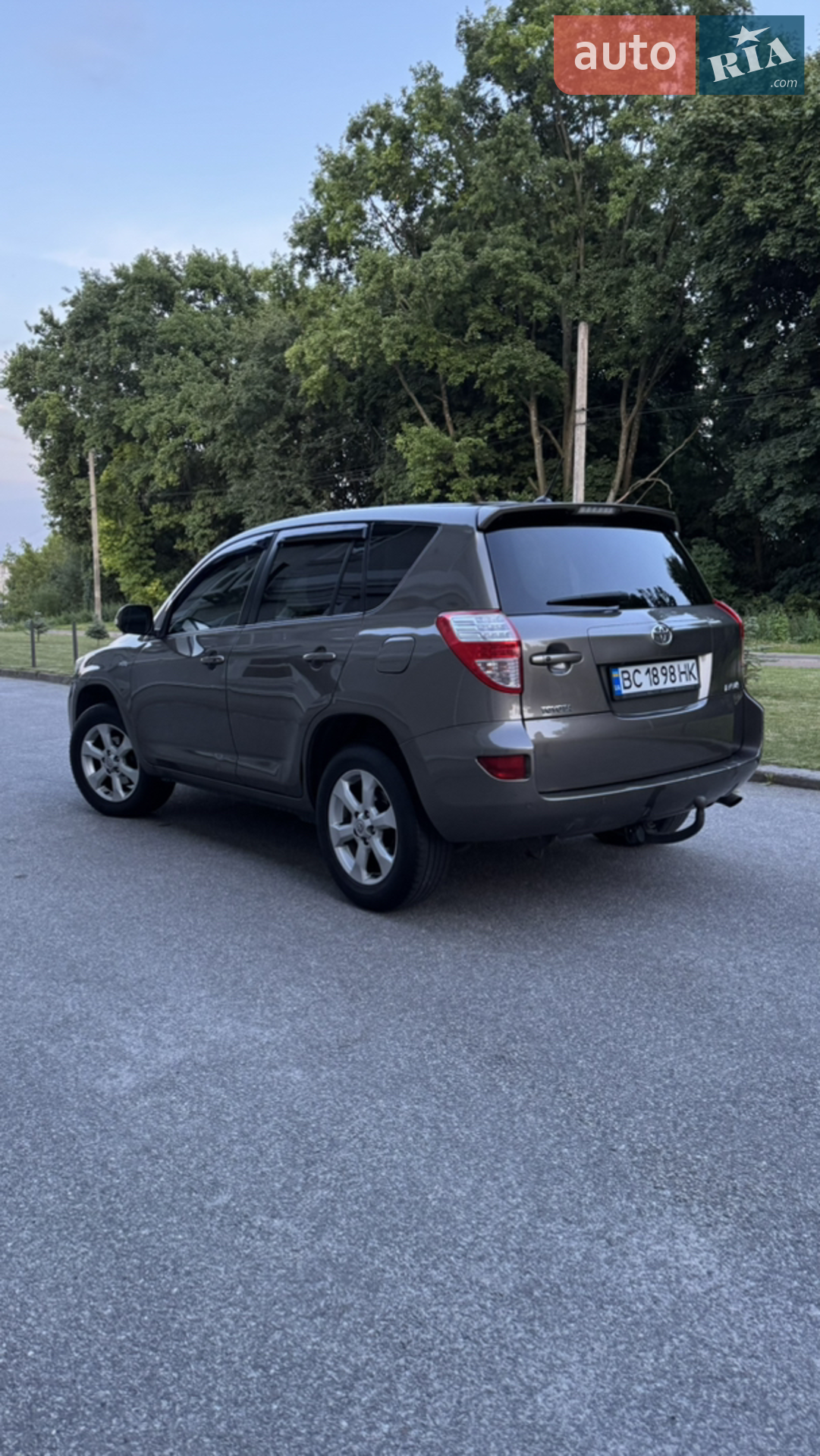 2010 Toyota RAV 4 - мініатюра 3
