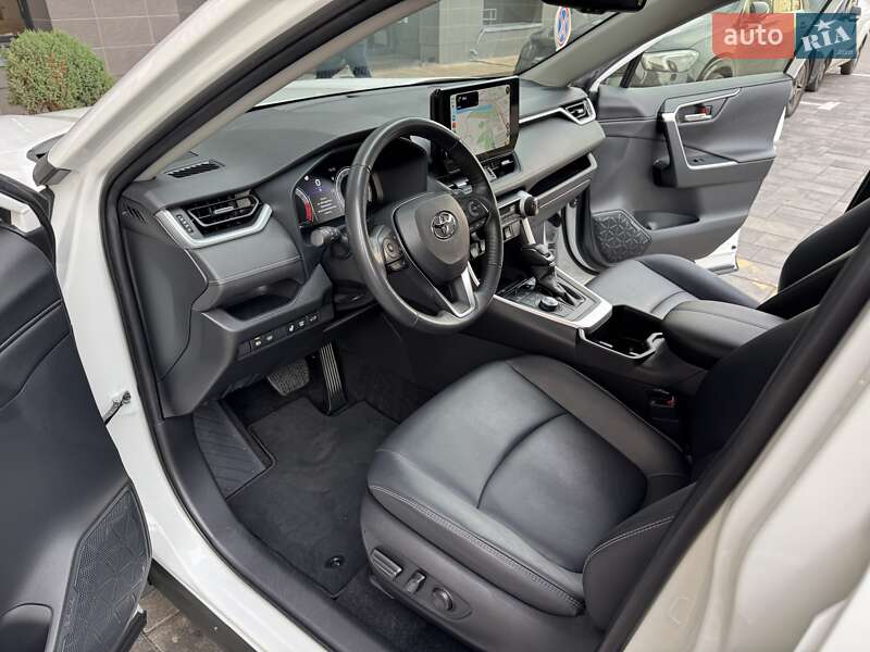 Внедорожник / Кроссовер Toyota RAV4 2023 в Киеве фото 11 Внедорожник / Кроссовер Toyota RAV4 2023 в Киеве