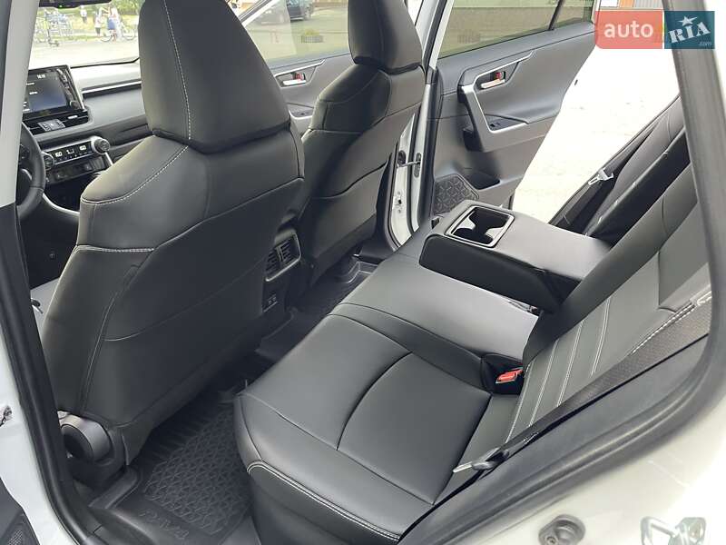Внедорожник / Кроссовер Toyota RAV4 2022 в Виннице фото 39 Внедорожник / Кроссовер Toyota RAV4 2022 в Виннице
