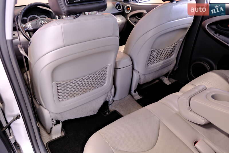 Внедорожник / Кроссовер Toyota RAV4 2006 в Одессе фото 29 Внедорожник / Кроссовер Toyota RAV4 2006 в Одессе