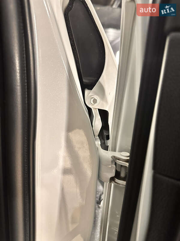 Позашляховик / Кросовер Toyota RAV4 2019 в Києві