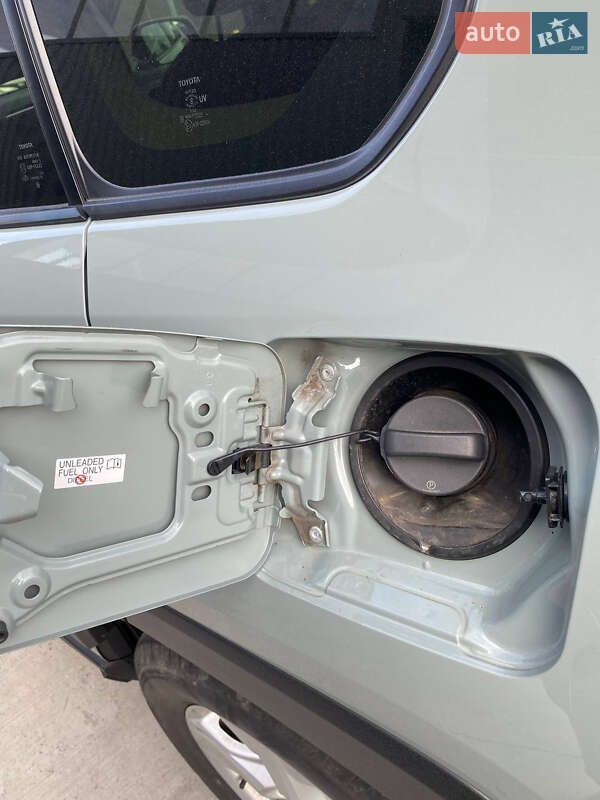 Внедорожник / Кроссовер Toyota RAV4 2018 в Броварах