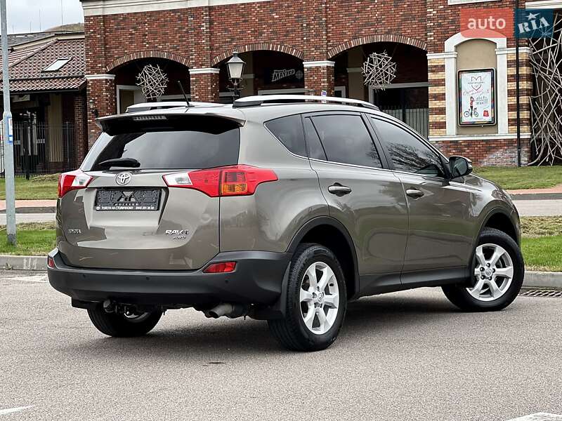 Позашляховик / Кросовер Toyota RAV4 2013 в Києві фото 11 Позашляховик / Кросовер Toyota RAV4 2013 в Києві