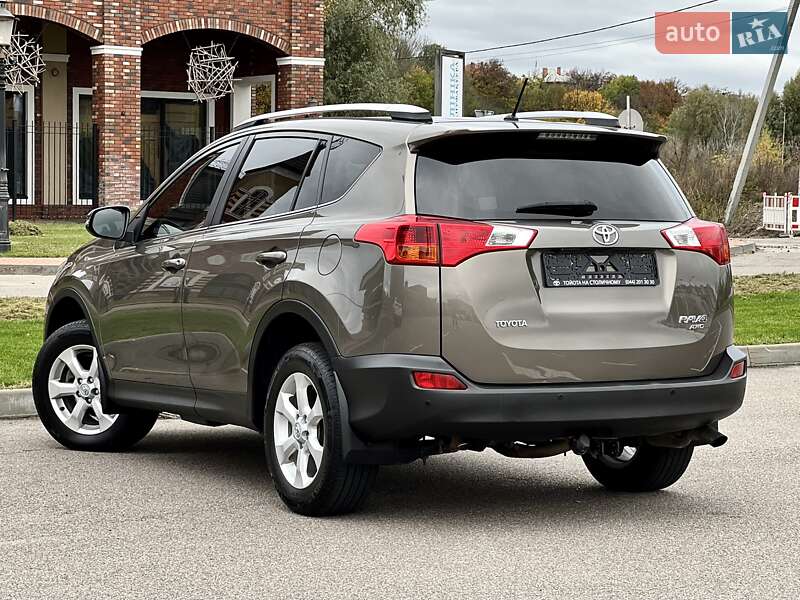 Позашляховик / Кросовер Toyota RAV4 2013 в Києві фото 10 Позашляховик / Кросовер Toyota RAV4 2013 в Києві