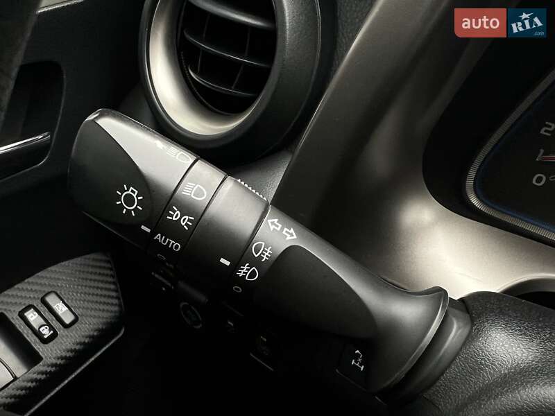 Позашляховик / Кросовер Toyota RAV4 2013 в Києві фото 61 Позашляховик / Кросовер Toyota RAV4 2013 в Києві