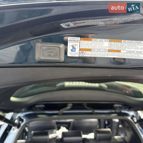 Внедорожник / Кроссовер Toyota RAV4 2017 в Киеве