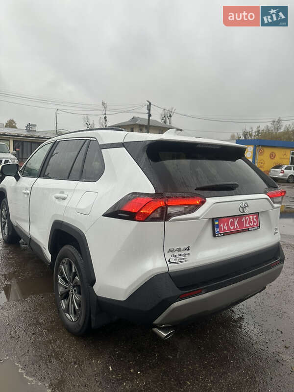 Внедорожник / Кроссовер Toyota RAV4 2025 в Львове фото 5 Внедорожник / Кроссовер Toyota RAV4 2025 в Львове