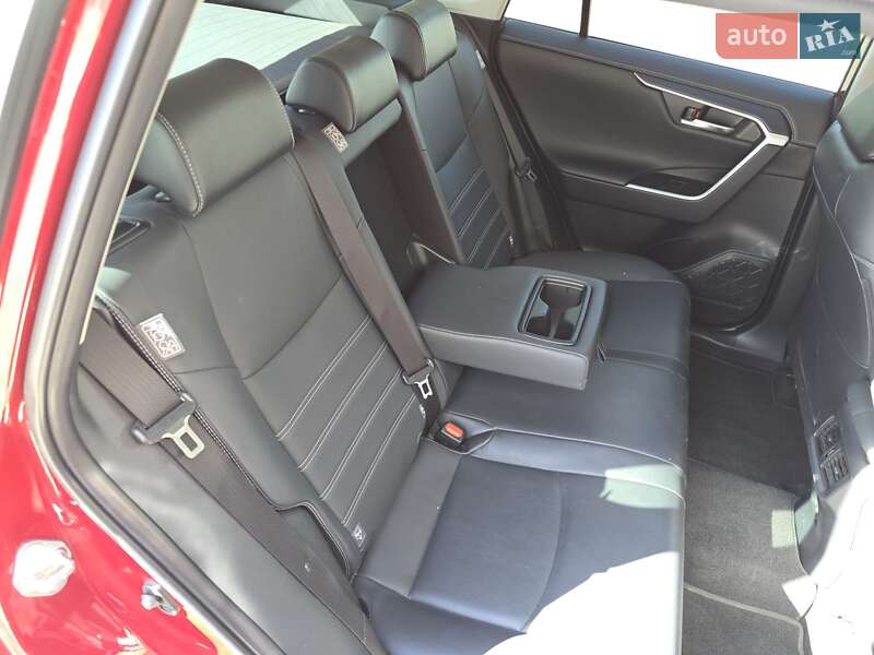 Внедорожник / Кроссовер Toyota RAV4 2022 в Львове фото 27 Внедорожник / Кроссовер Toyota RAV4 2022 в Львове
