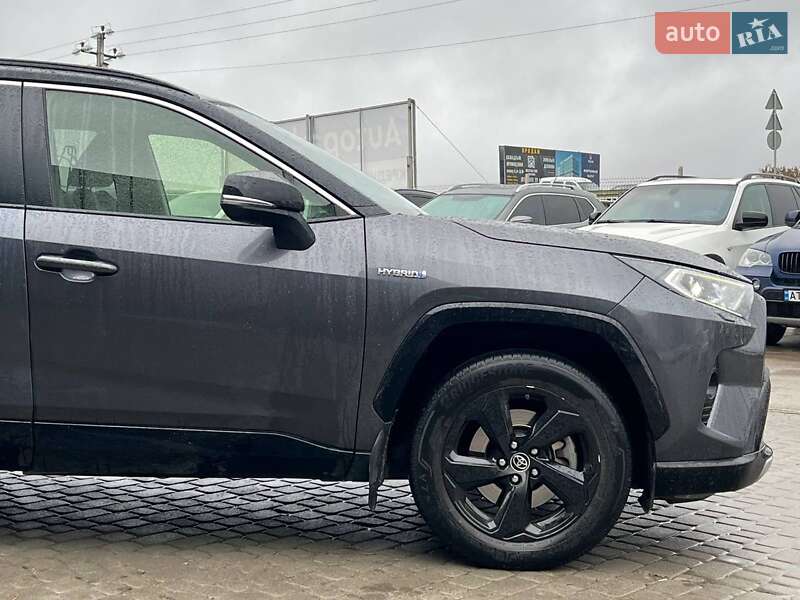 Внедорожник / Кроссовер Toyota RAV4 2019 в Львове фото 11 Внедорожник / Кроссовер Toyota RAV4 2019 в Львове