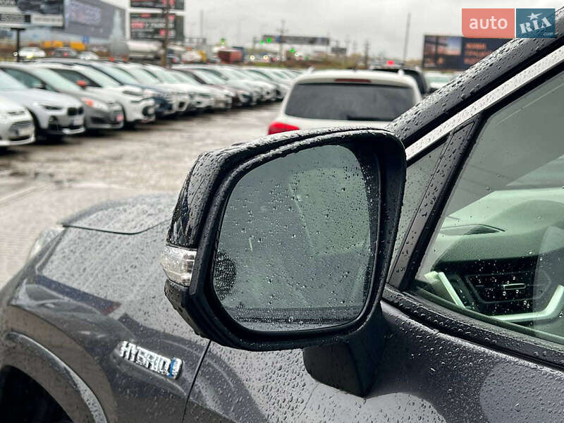 Внедорожник / Кроссовер Toyota RAV4 2019 в Львове фото 15 Внедорожник / Кроссовер Toyota RAV4 2019 в Львове