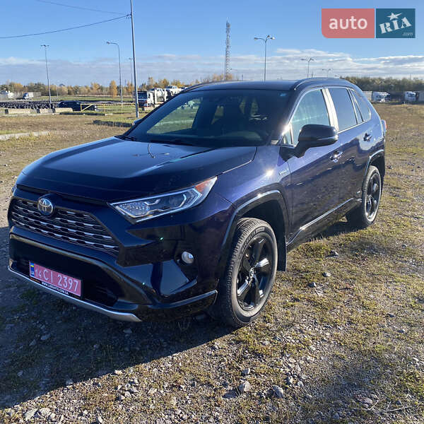 Внедорожник / Кроссовер Toyota RAV4 2020 в Львове фото Внедорожник / Кроссовер Toyota RAV4 2020 в Львове