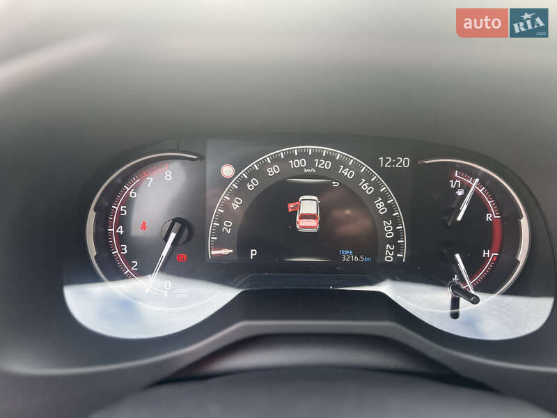 Внедорожник / Кроссовер Toyota RAV4 2019 в Ровно