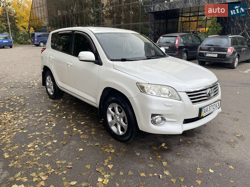 Внедорожник / Кроссовер Toyota RAV4 2011 в Киеве фото 9 Внедорожник / Кроссовер Toyota RAV4 2011 в Киеве