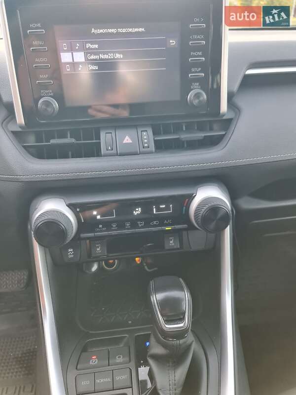 Внедорожник / Кроссовер Toyota RAV4 2019 в Львове фото 32 Внедорожник / Кроссовер Toyota RAV4 2019 в Львове