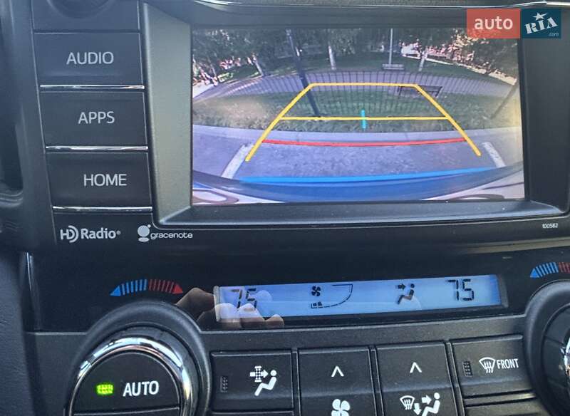 Позашляховик / Кросовер Toyota RAV4 2017 в Харкові