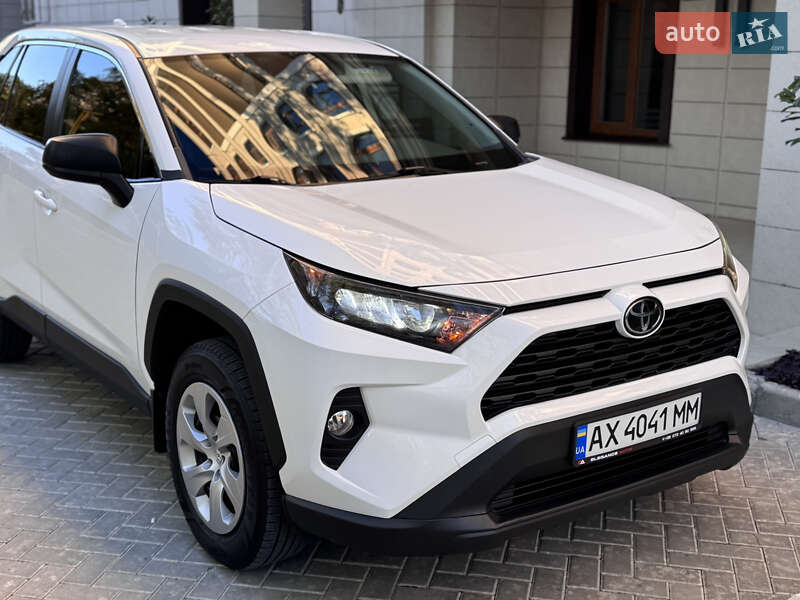 Внедорожник / Кроссовер Toyota RAV4 2022 в Одессе фото 5 Внедорожник / Кроссовер Toyota RAV4 2022 в Одессе