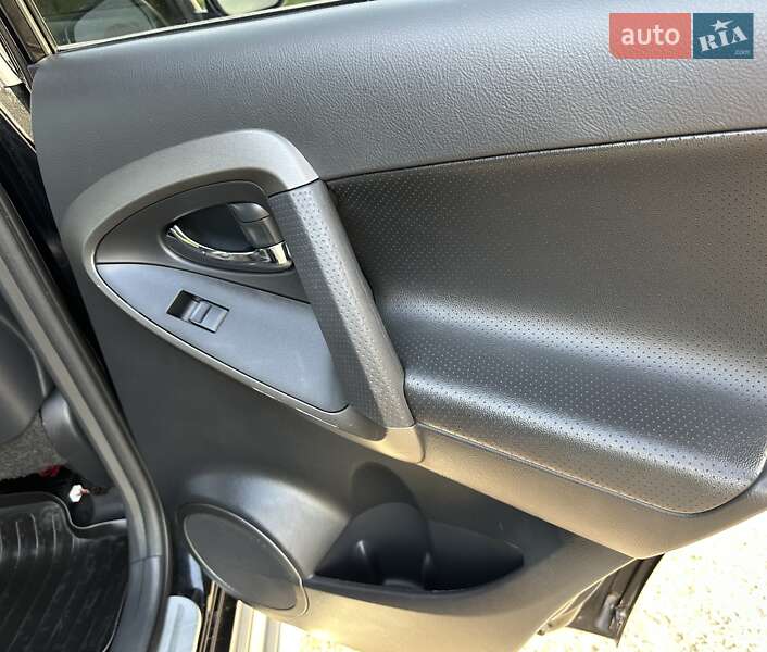 Позашляховик / Кросовер Toyota RAV4 2009 в Дрогобичі фото 43 Позашляховик / Кросовер Toyota RAV4 2009 в Дрогобичі