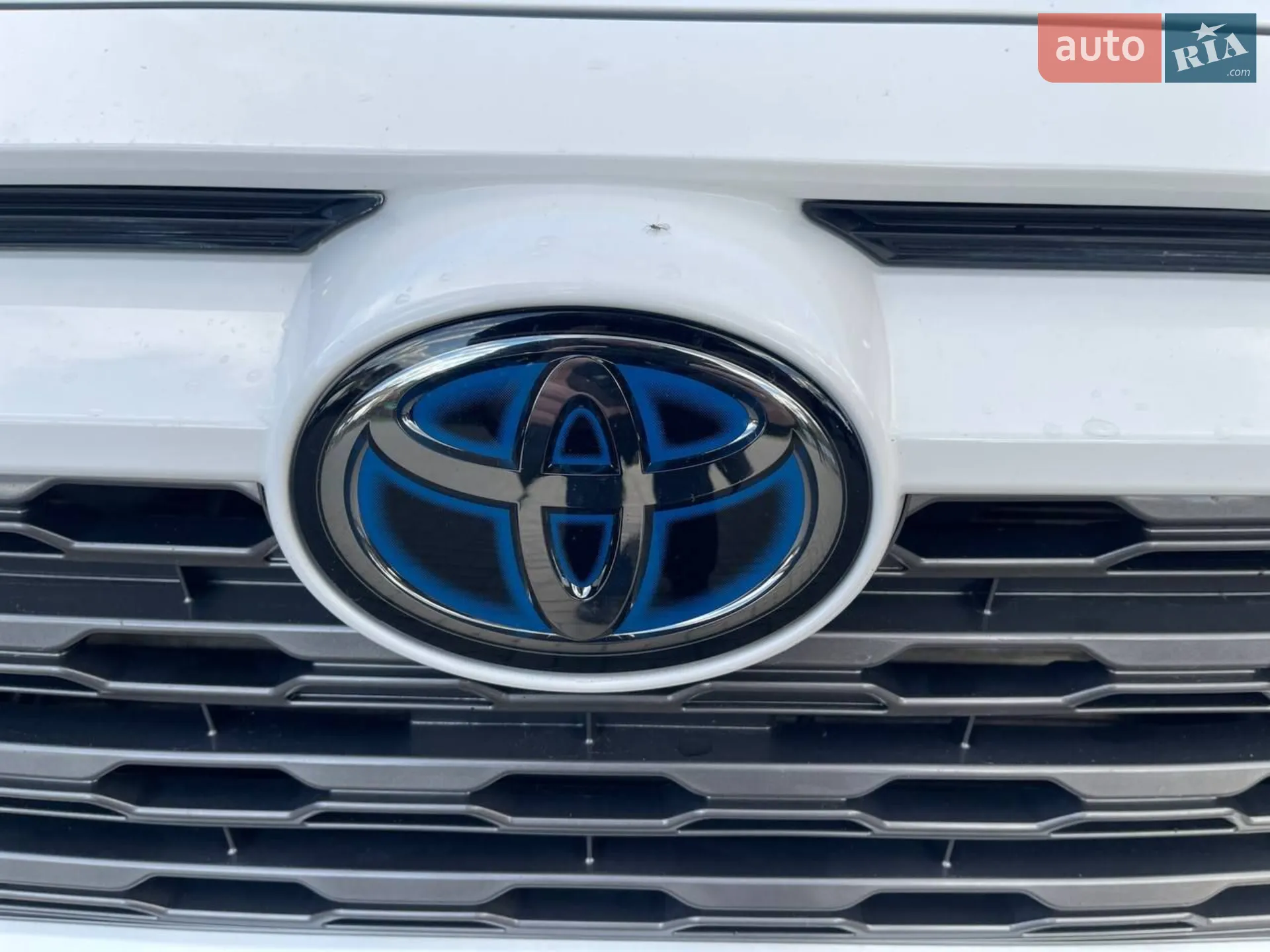 2020 Toyota RAV 4 - мініатюра 16