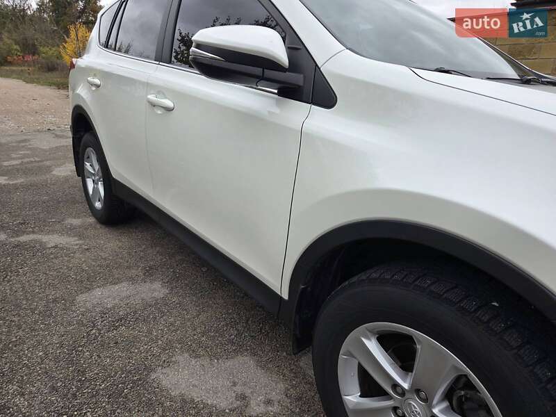 Внедорожник / Кроссовер Toyota RAV4 2013 в Каменском фото 2 Внедорожник / Кроссовер Toyota RAV4 2013 в Каменском