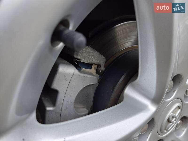 Внедорожник / Кроссовер Toyota RAV4 2013 в Каменском фото 40 Внедорожник / Кроссовер Toyota RAV4 2013 в Каменском