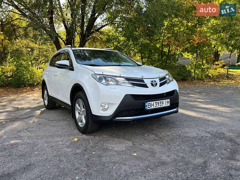 Внедорожник / Кроссовер Toyota RAV4 2014 в Одессе фото 2 Внедорожник / Кроссовер Toyota RAV4 2014 в Одессе