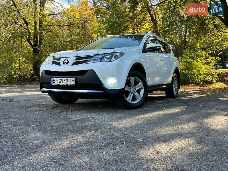 Внедорожник / Кроссовер Toyota RAV4 2014 в Одессе фото 9 Внедорожник / Кроссовер Toyota RAV4 2014 в Одессе