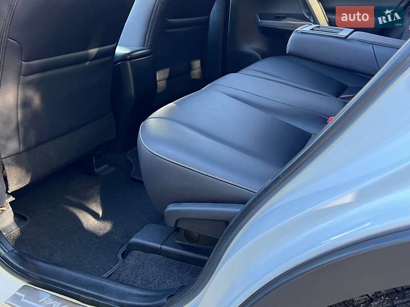 Внедорожник / Кроссовер Toyota RAV4 2014 в Одессе фото 20 Внедорожник / Кроссовер Toyota RAV4 2014 в Одессе