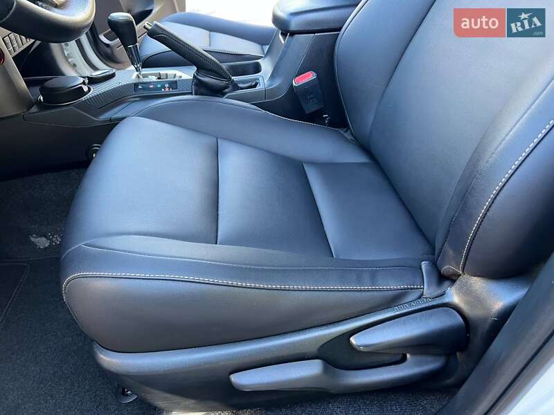 Внедорожник / Кроссовер Toyota RAV4 2014 в Одессе фото 24 Внедорожник / Кроссовер Toyota RAV4 2014 в Одессе