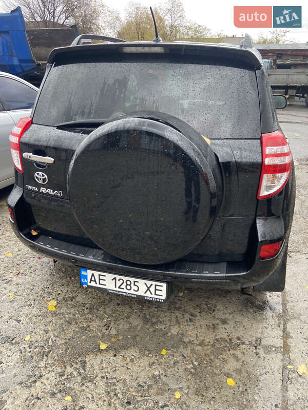 Внедорожник / Кроссовер Toyota RAV4 2011 в Днепре