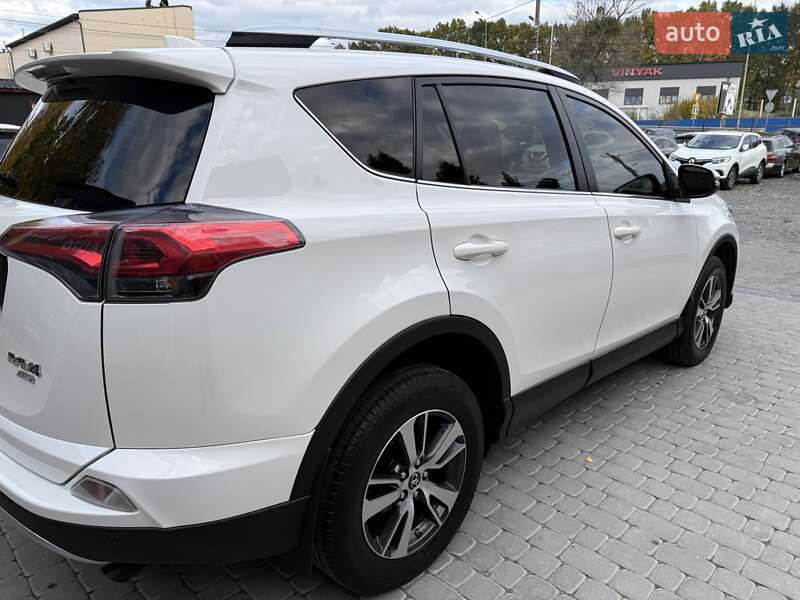 Внедорожник / Кроссовер Toyota RAV4 2017 в Виннице фото 35 Внедорожник / Кроссовер Toyota RAV4 2017 в Виннице