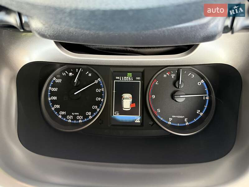 Внедорожник / Кроссовер Toyota RAV4 2017 в Виннице фото 71 Внедорожник / Кроссовер Toyota RAV4 2017 в Виннице