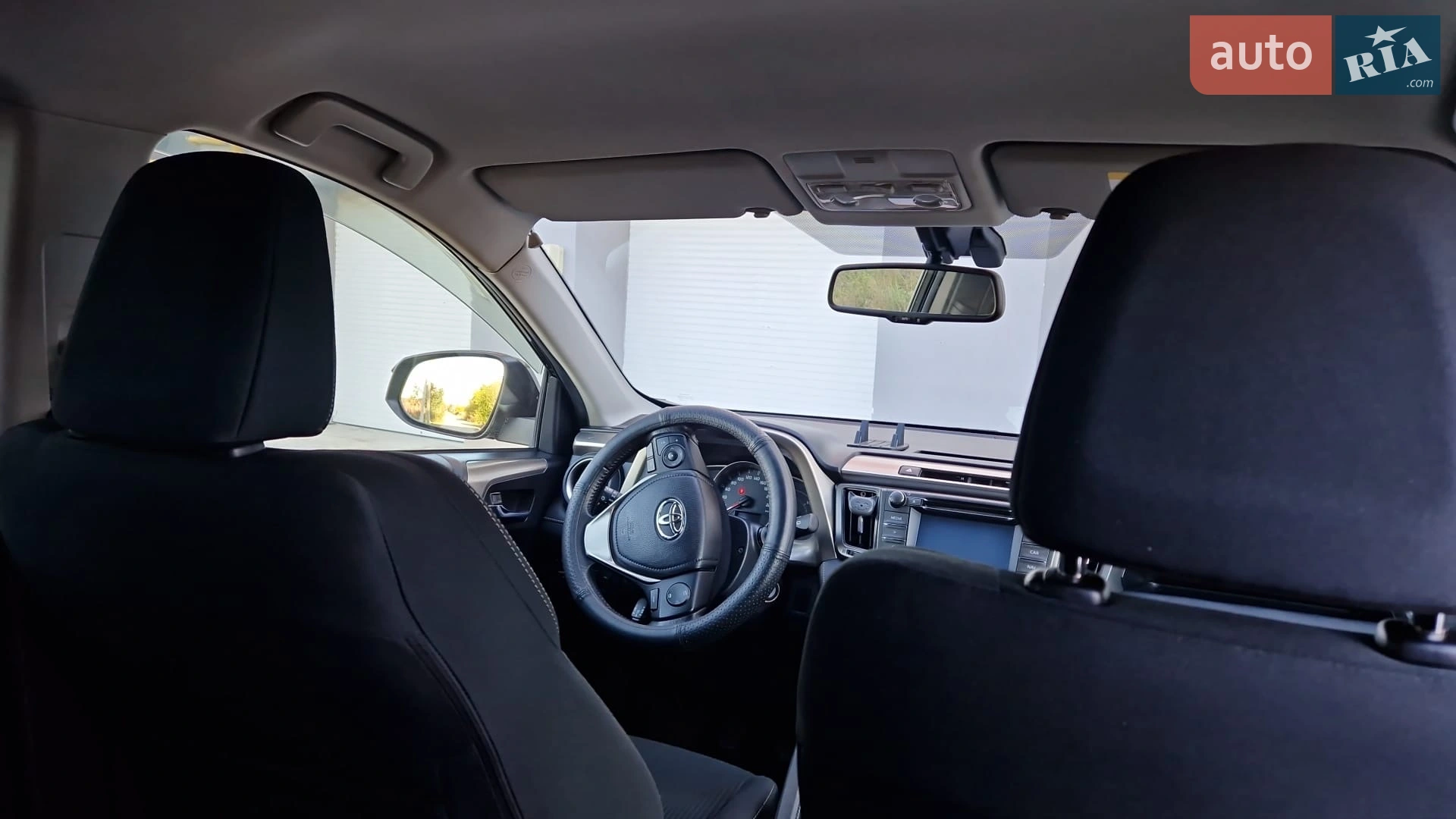 2015 Toyota RAV 4 - мініатюра 10