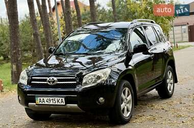 Внедорожник / Кроссовер Toyota RAV4 2007 в Киеве
