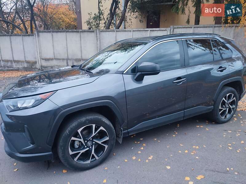 Внедорожник / Кроссовер Toyota RAV4 2020 в Ровно фото 28 Внедорожник / Кроссовер Toyota RAV4 2020 в Ровно