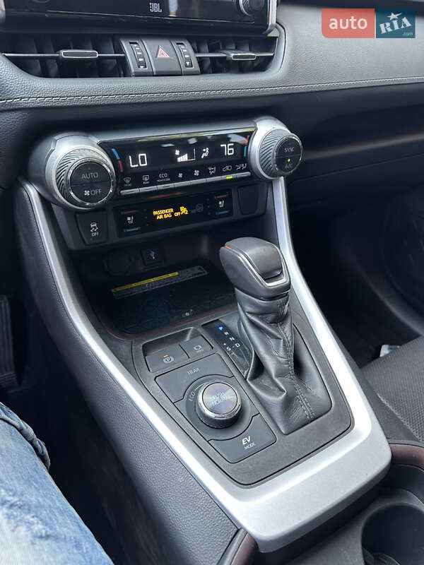 Внедорожник / Кроссовер Toyota RAV4 2021 в Днепре фото 41 Внедорожник / Кроссовер Toyota RAV4 2021 в Днепре