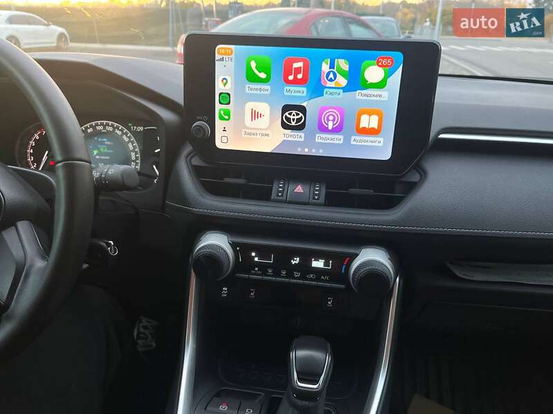Внедорожник / Кроссовер Toyota RAV4 2023 в Киеве фото 14 Внедорожник / Кроссовер Toyota RAV4 2023 в Киеве