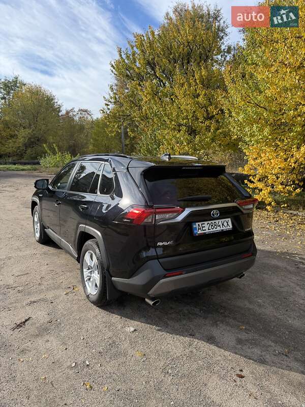 Позашляховик / Кросовер Toyota RAV4 2019 в Жовтих Водах фото 7 Позашляховик / Кросовер Toyota RAV4 2019 в Жовтих Водах