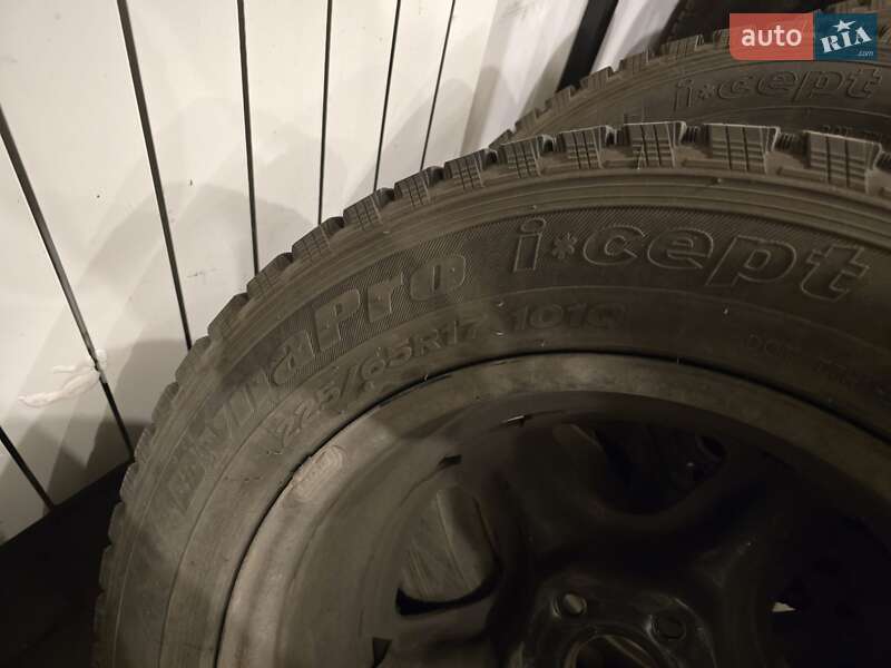 Внедорожник / Кроссовер Toyota RAV4 2017 в Костополе фото 11 Внедорожник / Кроссовер Toyota RAV4 2017 в Костополе