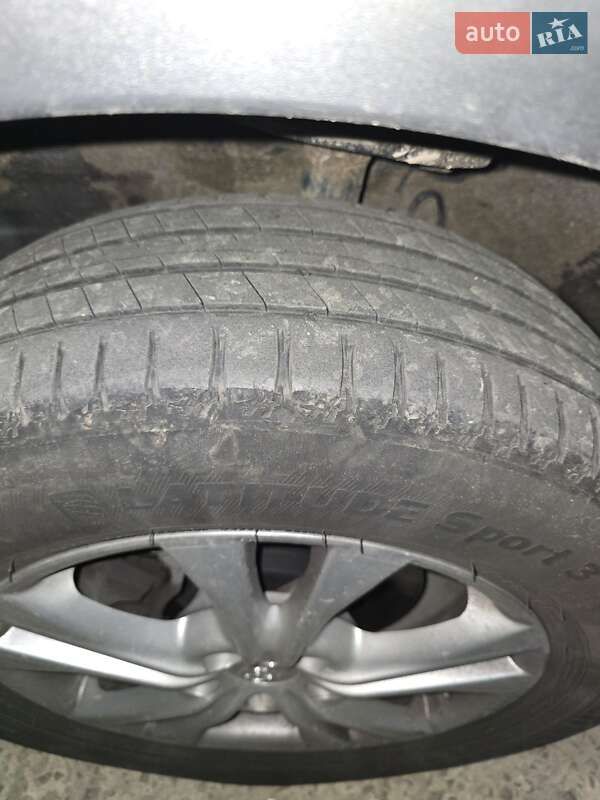 Внедорожник / Кроссовер Toyota RAV4 2017 в Костополе фото 26 Внедорожник / Кроссовер Toyota RAV4 2017 в Костополе