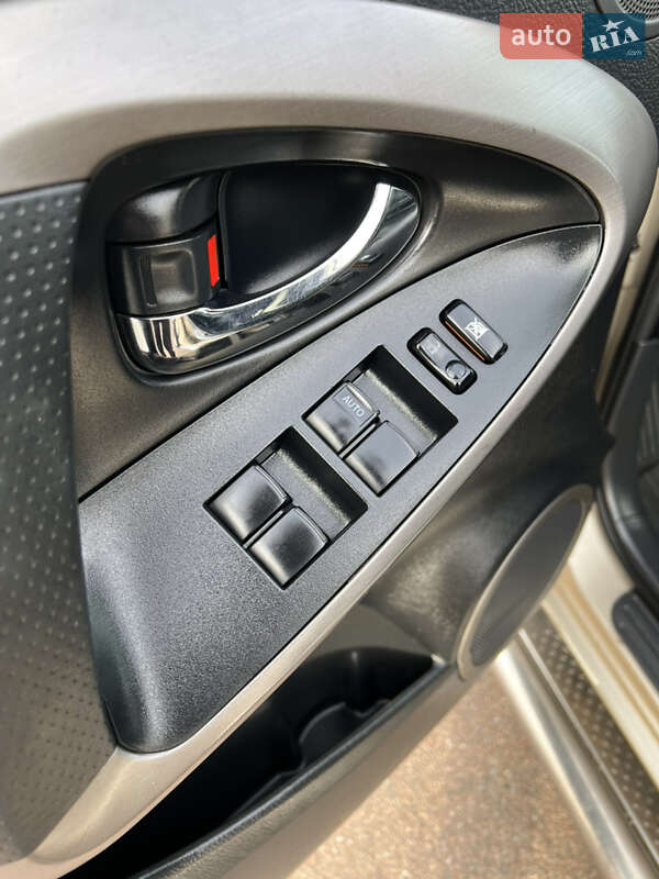 Внедорожник / Кроссовер Toyota RAV4 2008 в Житомире фото 41 Внедорожник / Кроссовер Toyota RAV4 2008 в Житомире