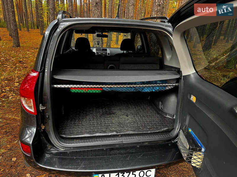 Внедорожник / Кроссовер Toyota RAV4 2007 в Киеве фото 23 Внедорожник / Кроссовер Toyota RAV4 2007 в Киеве