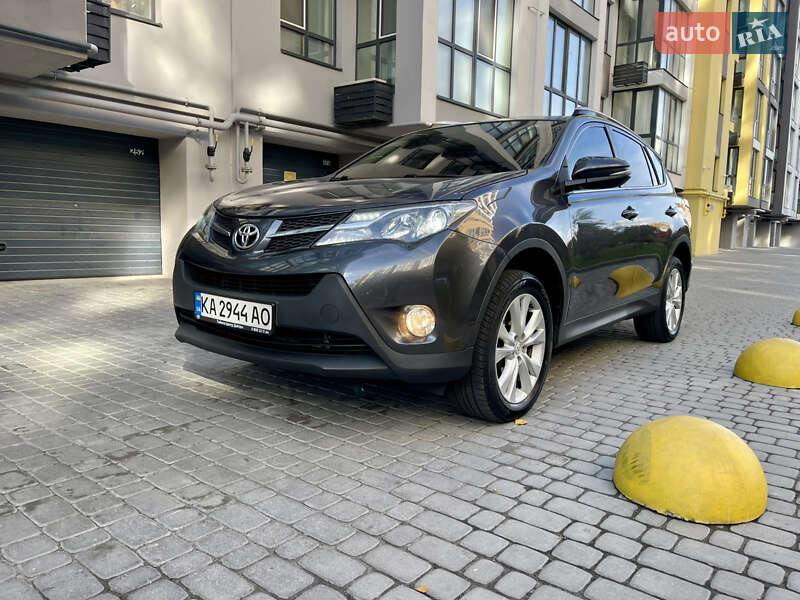 Toyota RAV4 2014 Toyota RAV4 2014