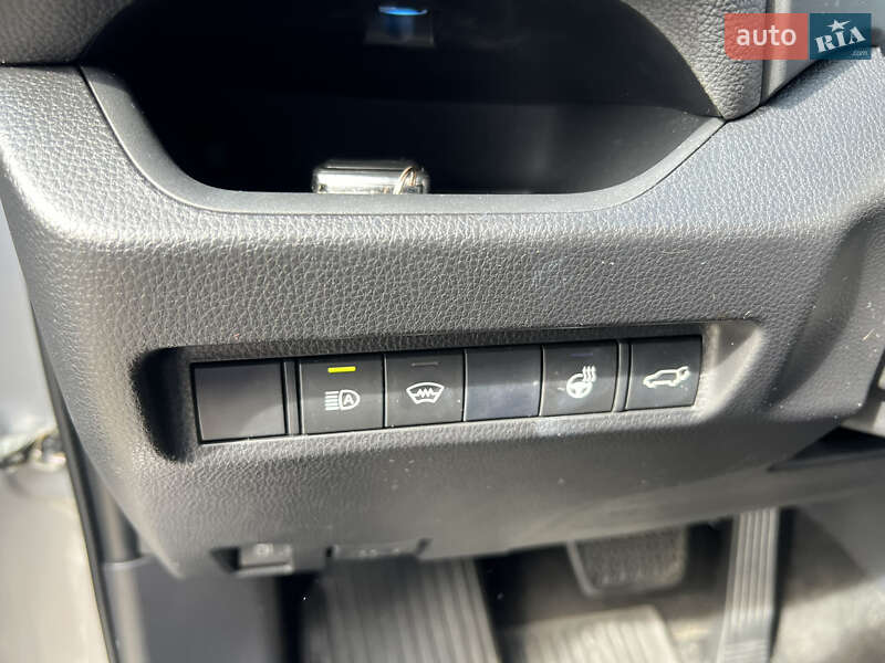 Внедорожник / Кроссовер Toyota RAV4 2021 в Киеве фото 18 Внедорожник / Кроссовер Toyota RAV4 2021 в Киеве