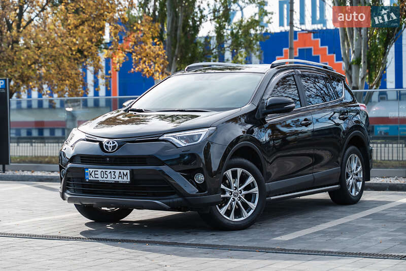 Toyota RAV4 2017