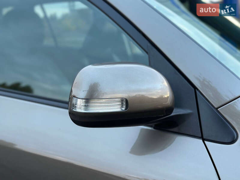 Внедорожник / Кроссовер Toyota RAV4 2011 в Днепре фото 47 Внедорожник / Кроссовер Toyota RAV4 2011 в Днепре